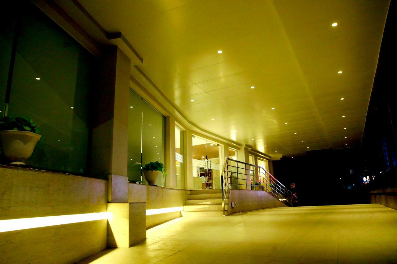 Hotel Panacea Ventures Kollam Buitenkant foto