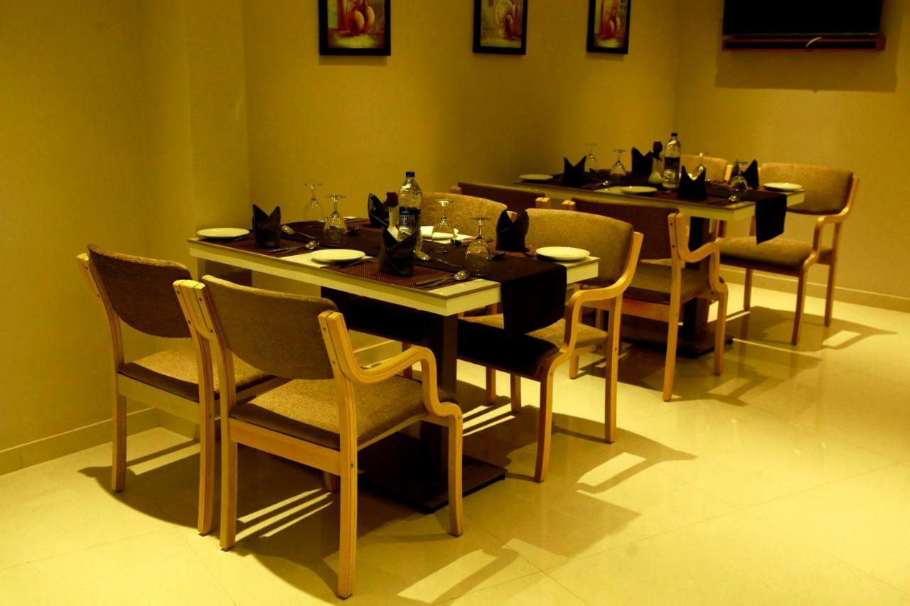 Hotel Panacea Ventures Kollam Buitenkant foto