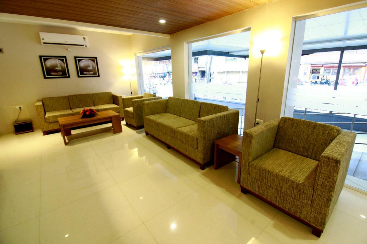 Hotel Panacea Ventures Kollam Buitenkant foto