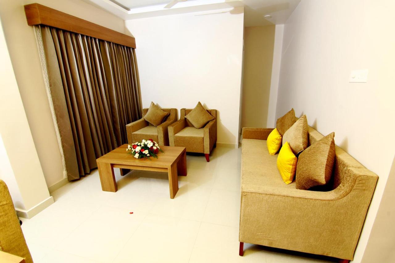Hotel Panacea Ventures Kollam Buitenkant foto